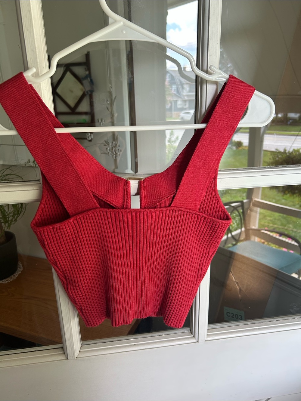 bebe Red Ribbed V-Neck Crop Tank - Picture 4 of 4